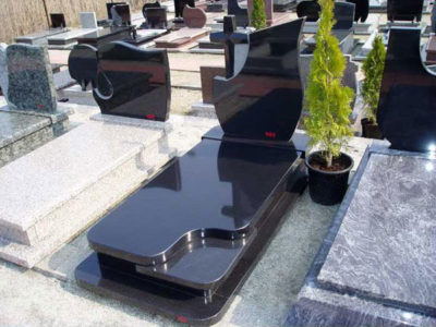 Đá Granite được ứng dụng làm lăng mộ