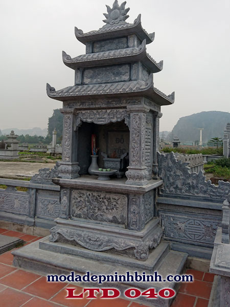 Lăng thờ đá 040