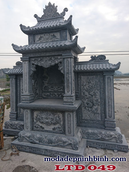 Lăng thờ đá 049