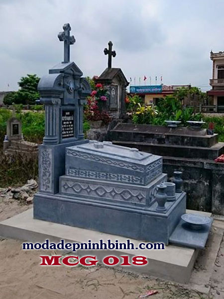 Mộ đá công giáo 018