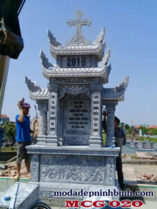 Mộ đá công giáo 020