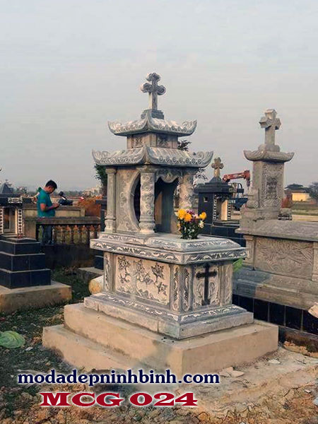 Mộ đá công giáo 024