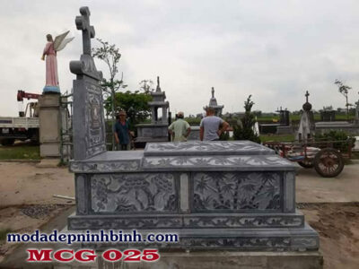 Mộ đá công giáo 025