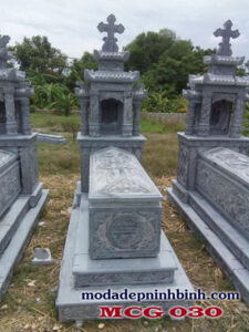 Mộ đá công giáo 030