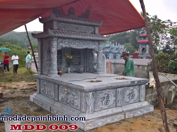 Mộ đá đôi 009