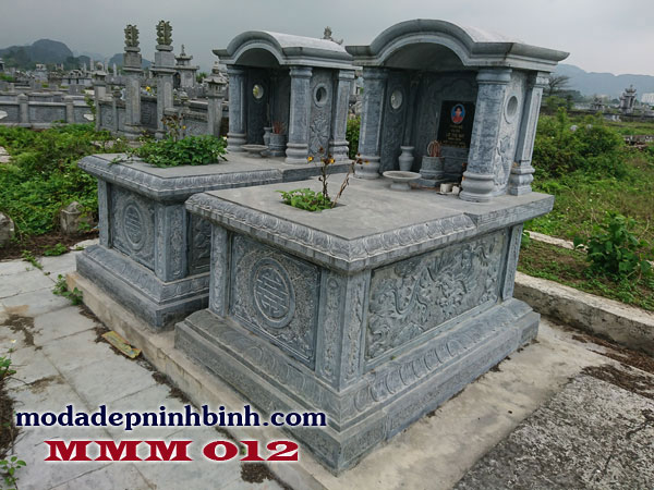 Mộ đá một mái 012
