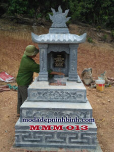 Mộ đá một mái 013
