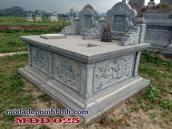 Mộ đá đôi 025
