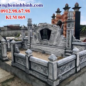 Khuôn viên khu lăng mộ đá KLM 069