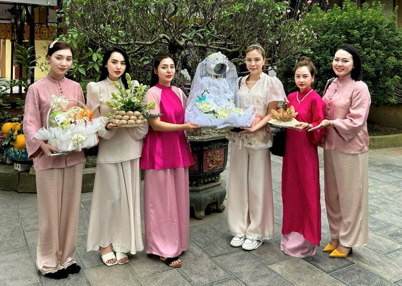 sắm sắp lễ đi Đền Đô Bắc Ninh