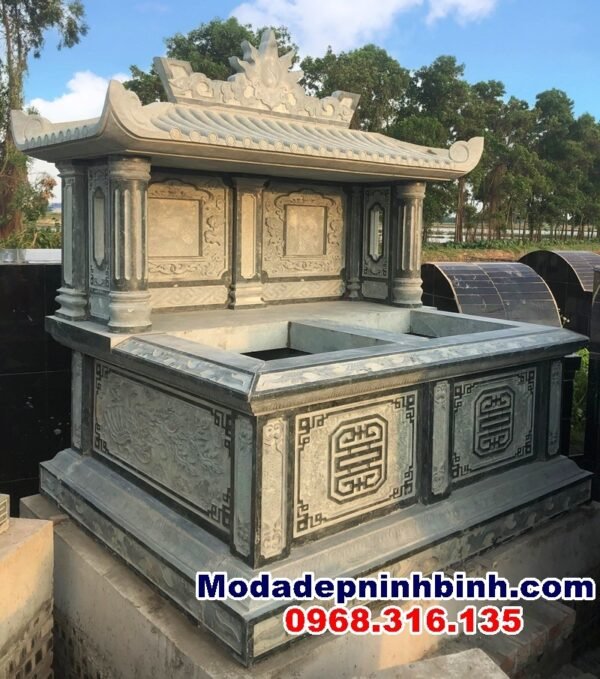 Mẫu lăng mộ đá đôi xanh rêu Ninh Bình để chờ cho người còn sống cho gia đình chú Phú tại Bắc Ninh tháng 6 năm 2022