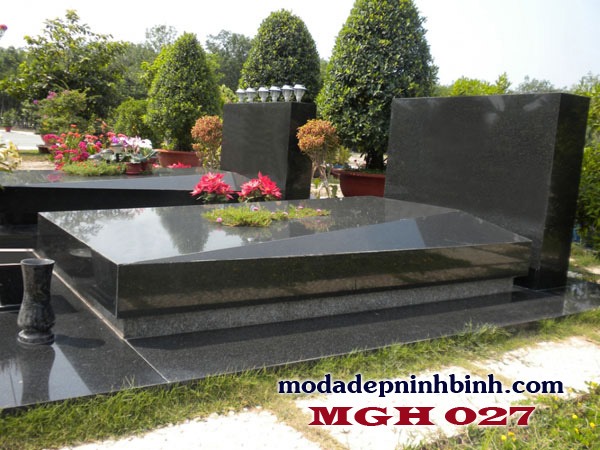 Mộ đá hoa cương đẹp nguyên khối MGH 027