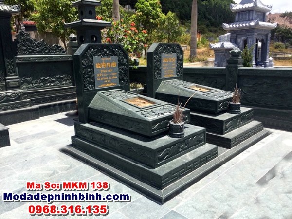 Mộ đá khối xanh rêu tam cấp MKM 138