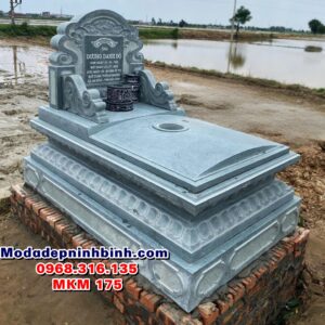 Mẫu mộ đá xanh rêu đẹp không mái tại Gia Bình Bắc Ninh MKM 175