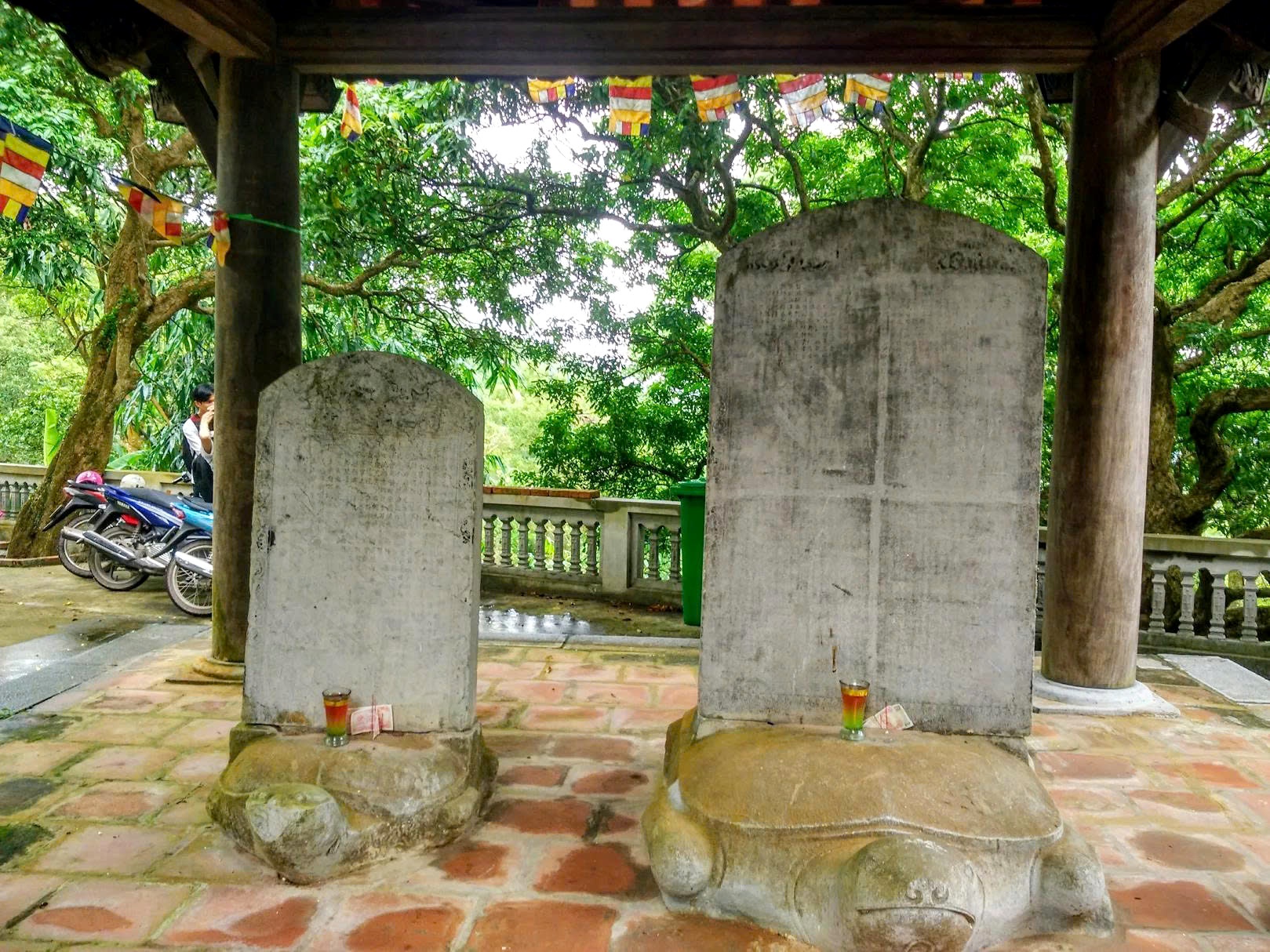 Bia đá Thanh Mai Viên Thông Tháp Bi bảo vật quốc gia