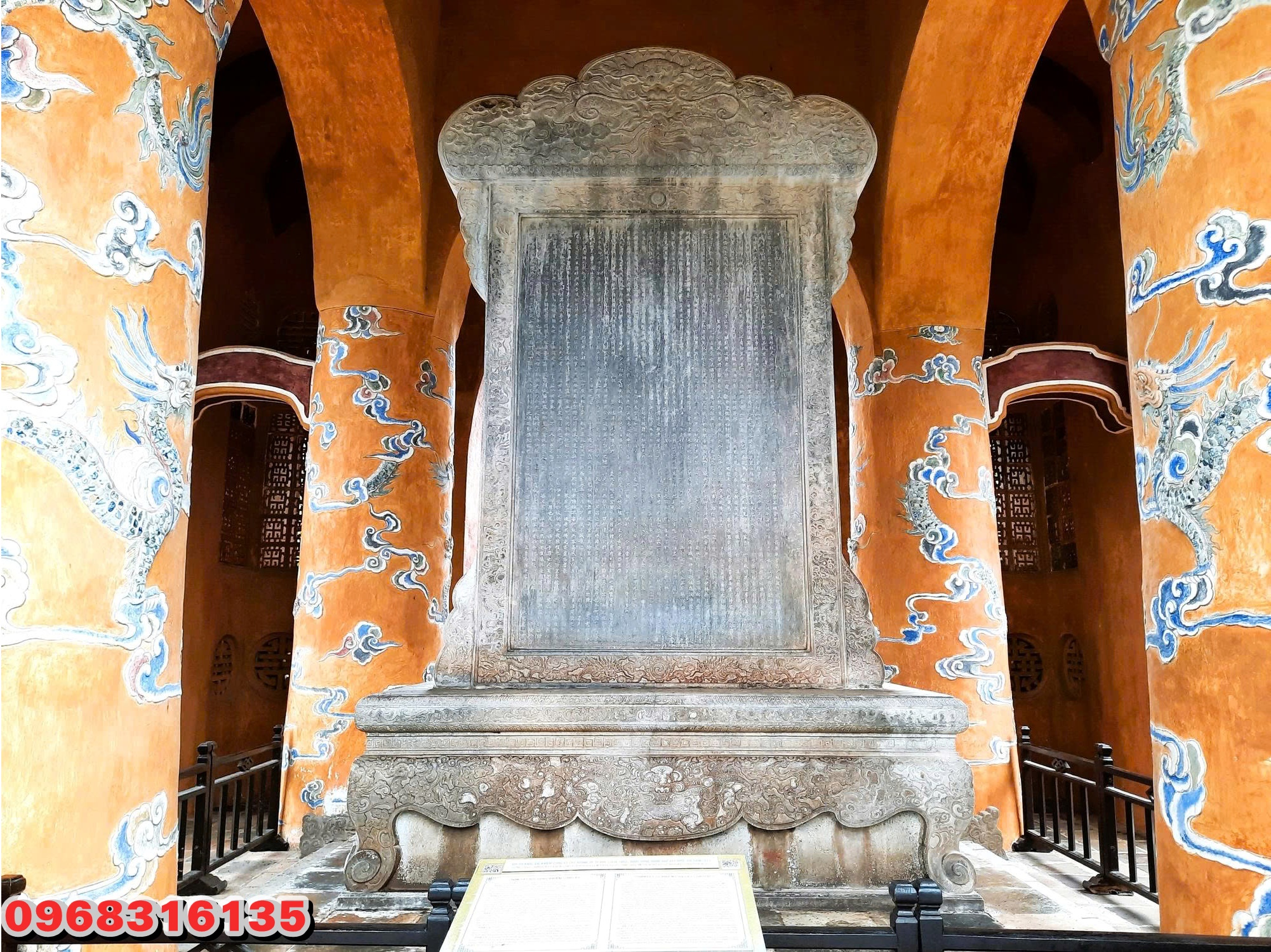 Bia Khiêm Cung Ký tại Lăng Tự Đức