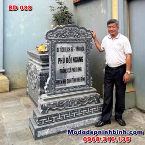 Bia đá tự nhiên tại Phủ Cậu Bé Đồi Ngang Nho Quan Ninh Bình