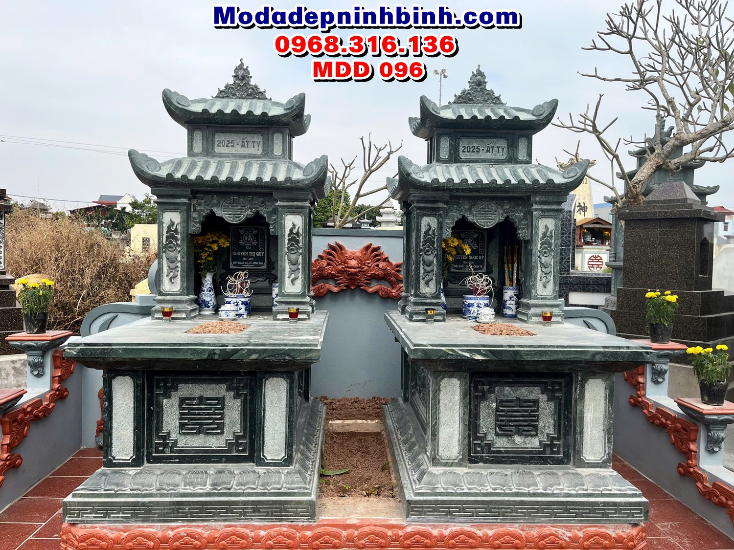 Mẫu mộ đá đôi đẹp có mái xanh rêu MDD 096