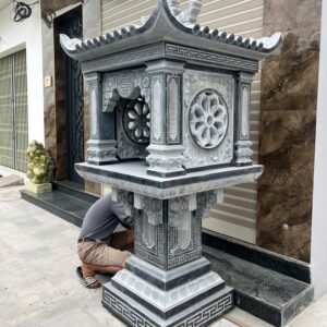 Cây hương đá ngoài trời thờ ai