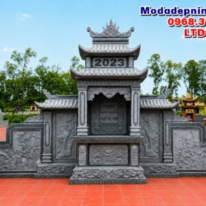 lăng thờ đá tự nhiên