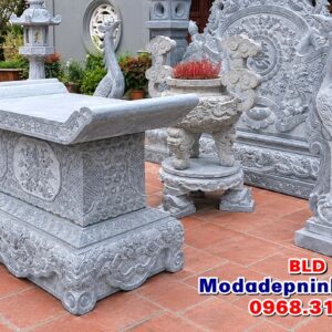 Mẫu bàn lễ bằng đá