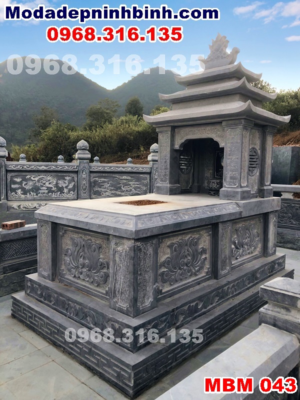 Lăng mộ đá tự nhiên tại huyện Tủa, tỉnh Chùa Điện Biên